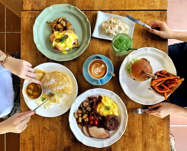 Let's Meat | American Restaurant | American Food | American Breakfast