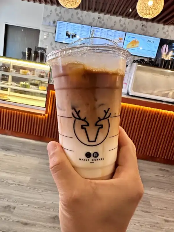 Daily Coffee Gaya Street