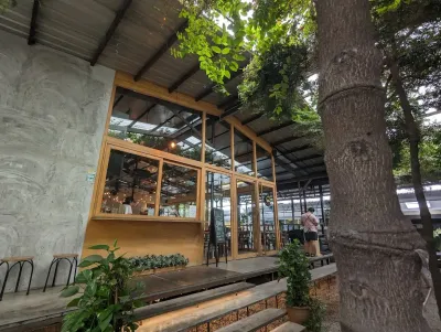 Breakfast Thieves APW Bangsar