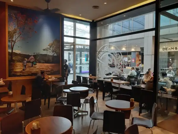 The Coffee Bean & Tea Leaf