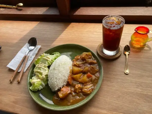 Sunday Morning Coffee Shop