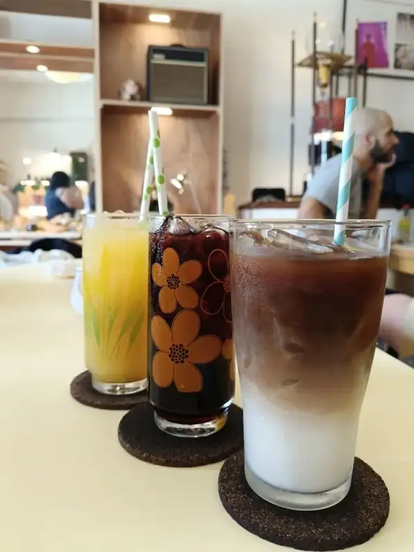 Sunday Morning Coffee Shop