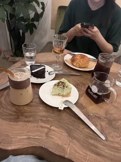 August Drip Coffee - 八月咖啡工作室