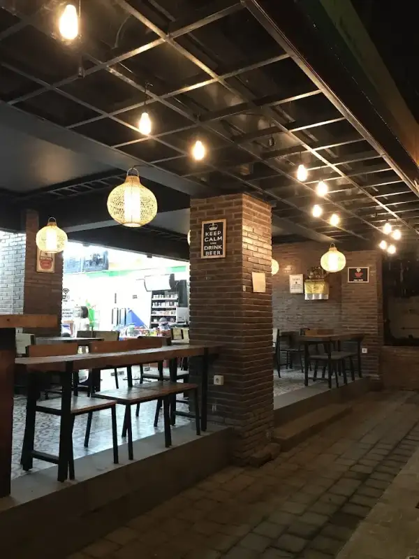 Bun Bali Cafe