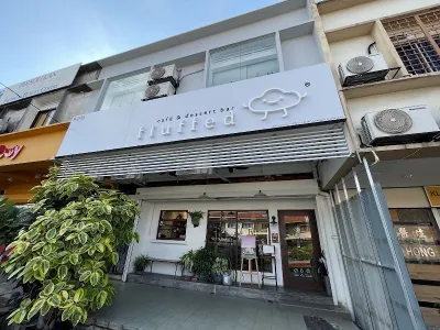 Fluffed Cafe @ Taman Paramount